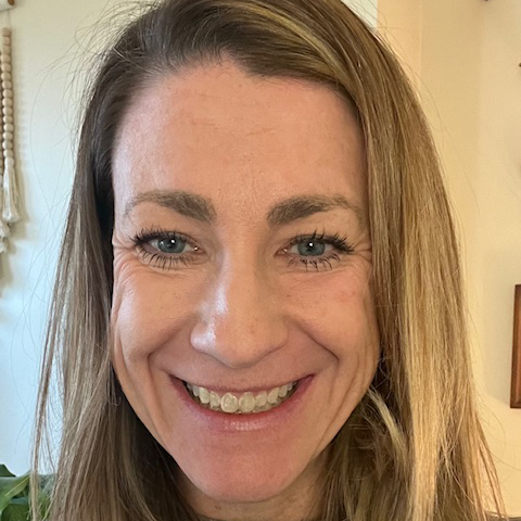  Headshot of Joyce Darakcioglu, LPC, NCC.